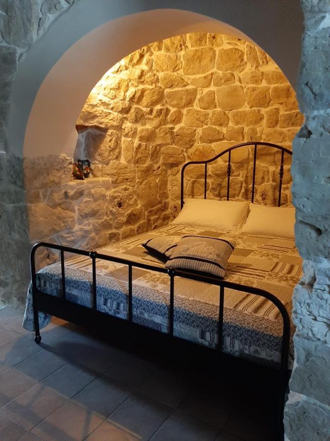 הוילה צ'לייה מספיקה Trullo Fellone מראה חיצוני תמונה